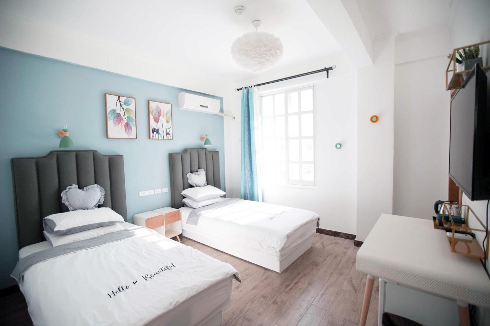 Oasis Boutique House Hotel Saipan Bagian luar foto